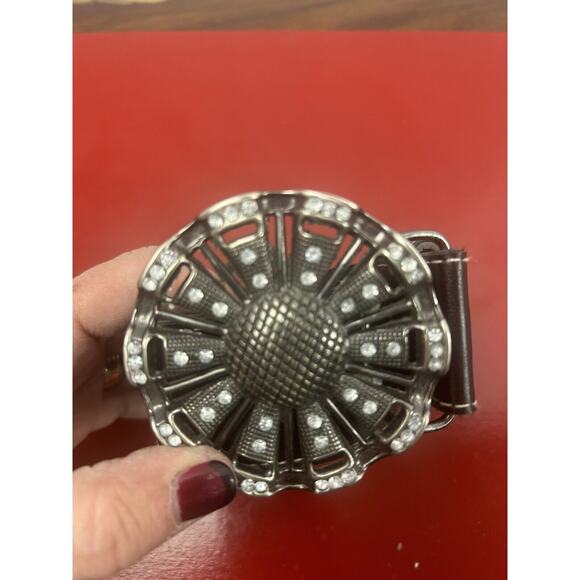 Black Fashion Belt Large with Flower Buckle Hippie Boho Gypsy Bling Womens - Picture 2 of 4